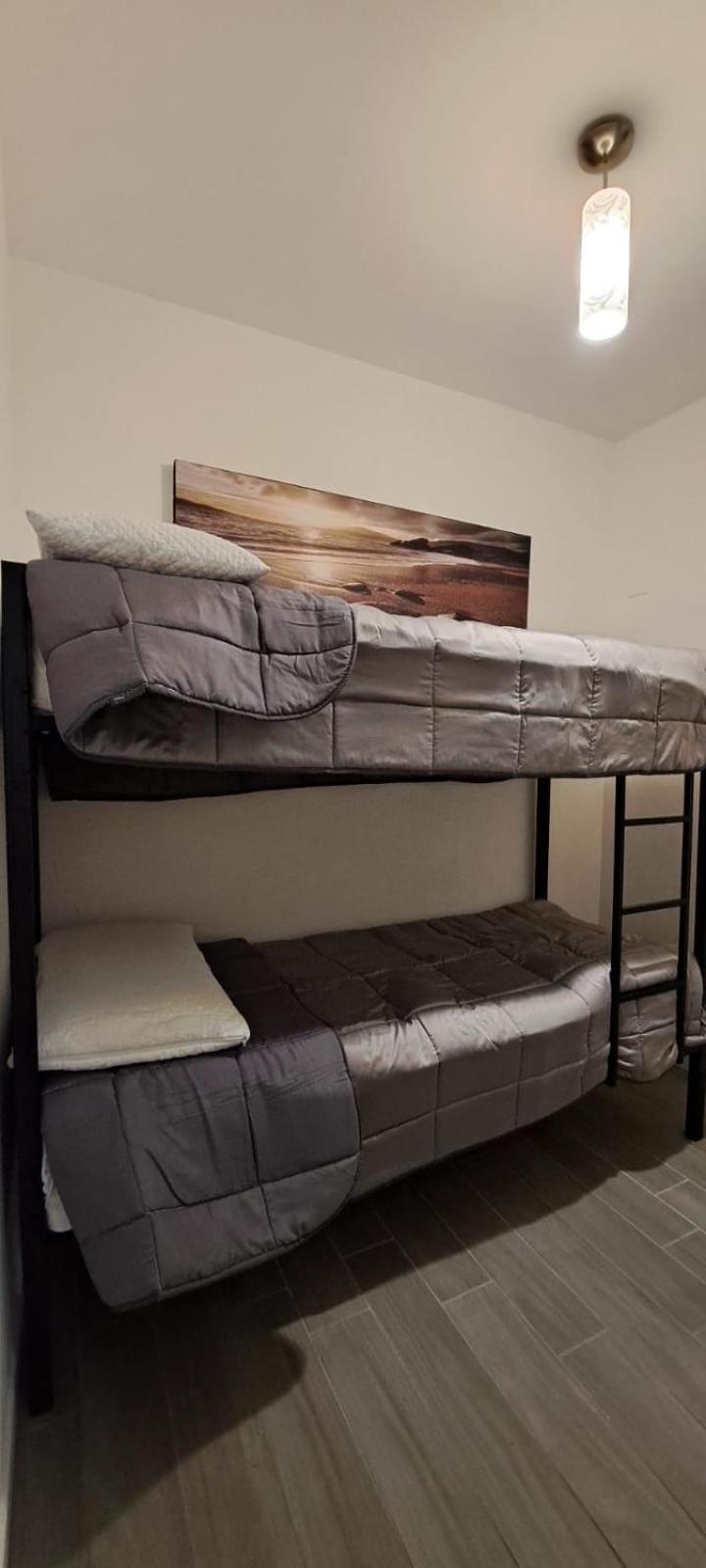 Marilyn Arpa Apartment Sirmione Luaran gambar